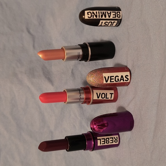 MAC New Mini Lipsticks Set of 3 for $30 NWT -  Rebel - Vegas Volt & Just Beaming - Picture 1 of 9